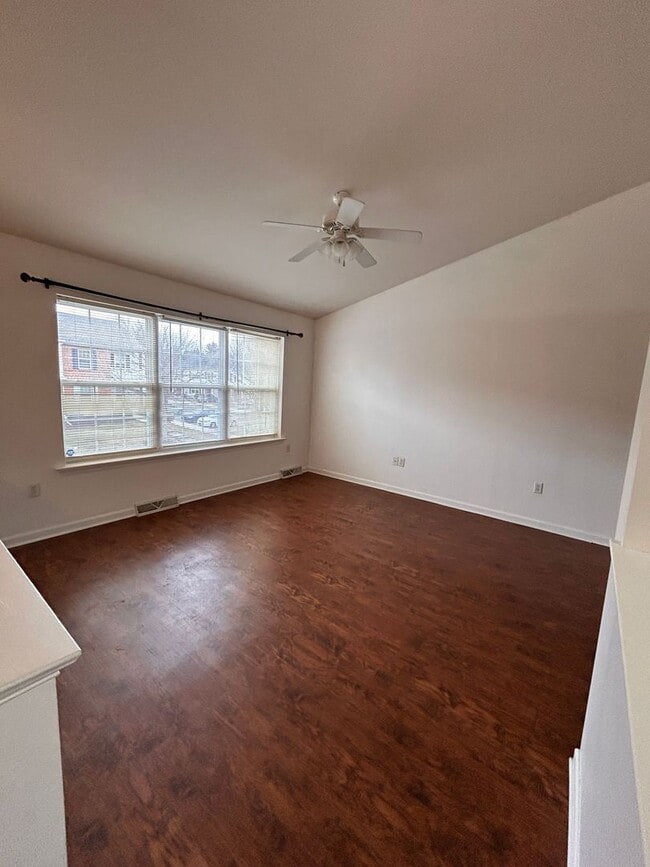 Photo - 3 Bed 2 Bath Townhouse In Mountville For Rent!
