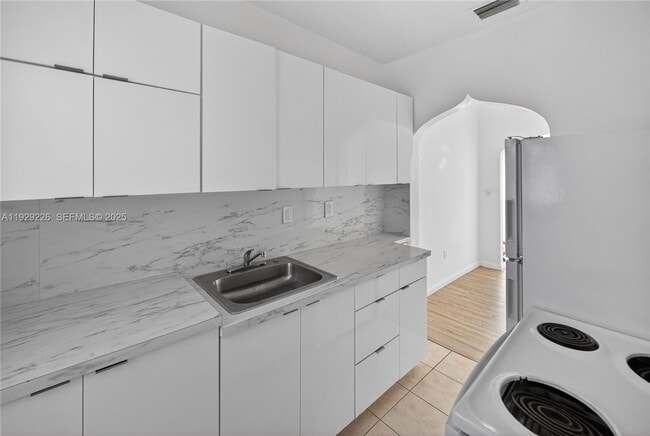 Photo - 1220 Marseille Dr Unit 8