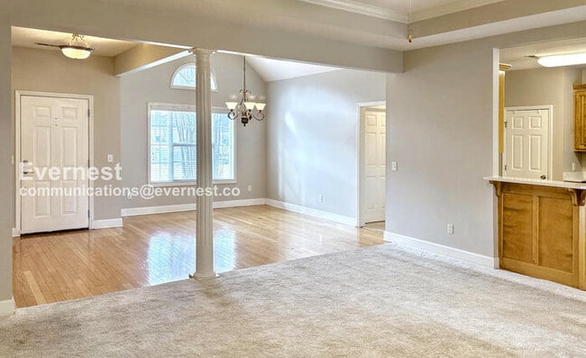 Photo - Madison Home with Attached Garage / Pet Friendly /  Available Now!