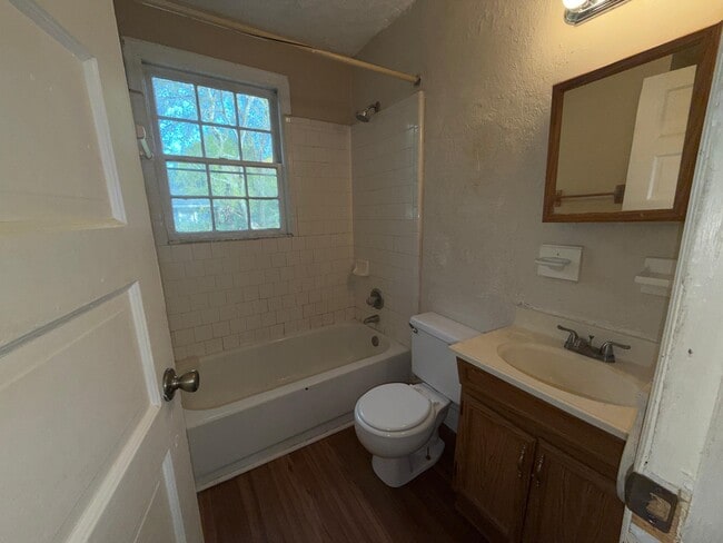 Photo - 4841 Louisa Terrace House