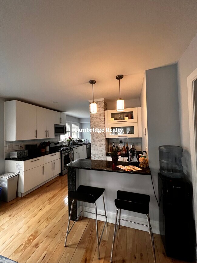 Photo - 296 Arlington St Unit 1