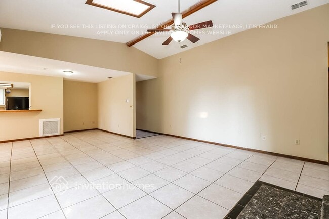 Photo - 10992 124th Ave N