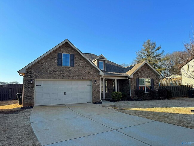 Photo - 120 James Parcus Cir