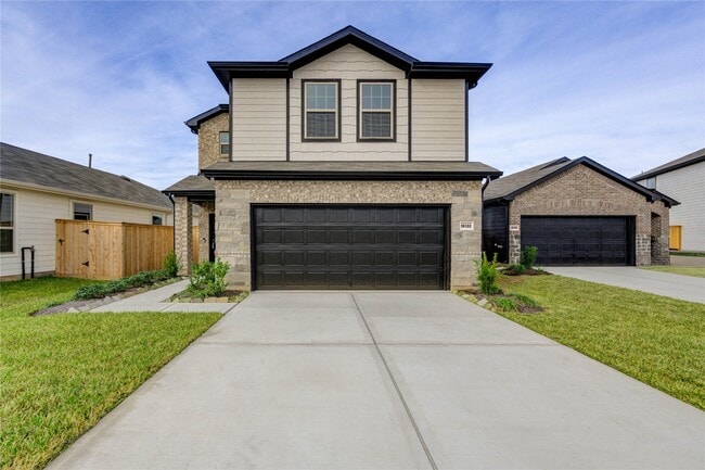 Photo - 16132 Holly Laurel Mnr