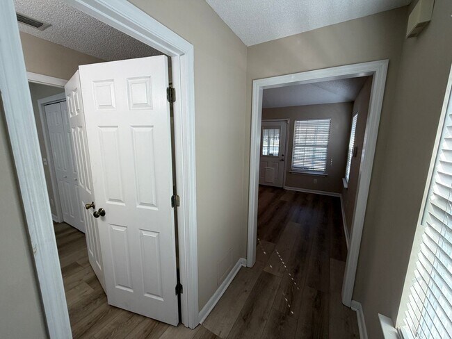 Photo - 114 Dalton Cody Dr