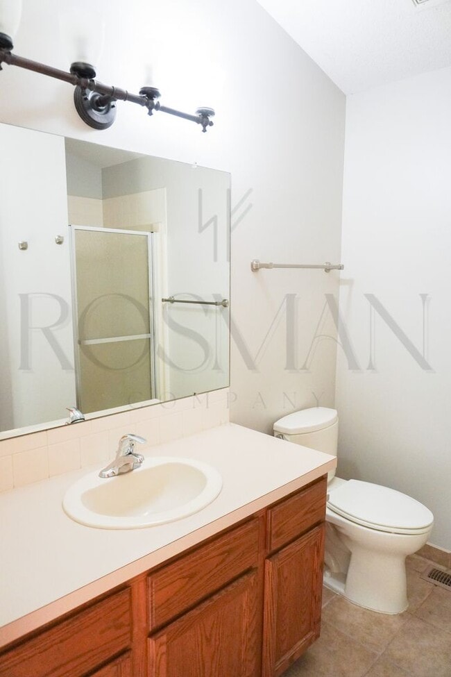 Photo - 8002 W 19th St N