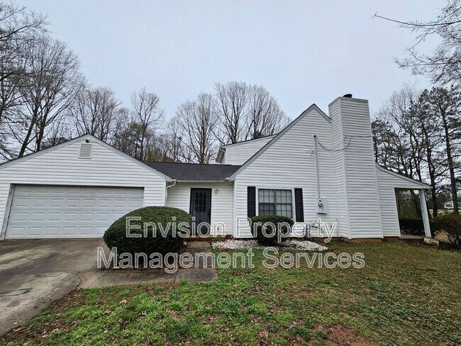 Photo - 200 Leigh Dr