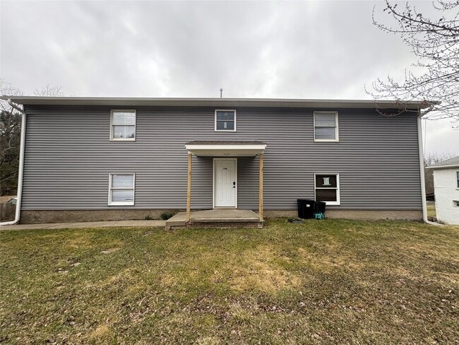 Photo - 106 Burr Ave Apartamento