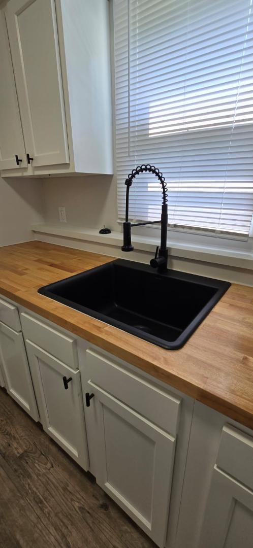 Photo - 5287 Kalamazoo Ave SE