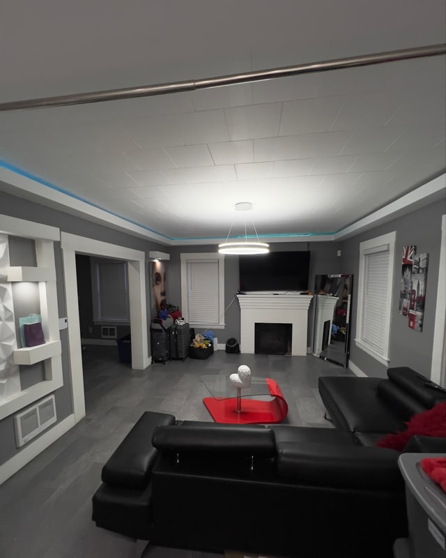 Building Photo - 107 Summer St