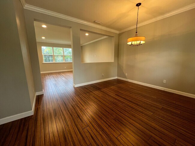 Photo - BEAUTIFUL 3-bedroom, 3-bathroom home in Gr...