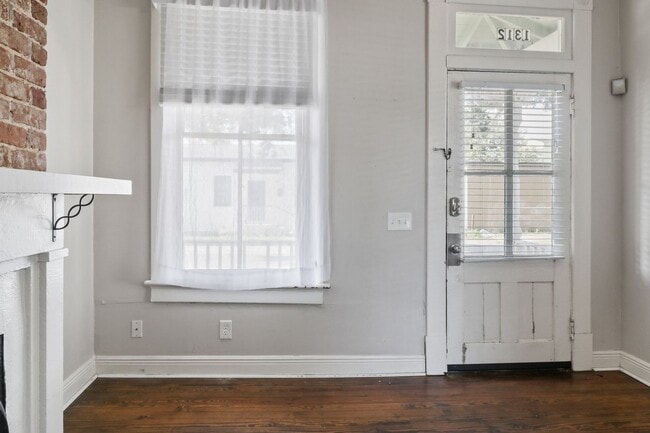 Photo - Restored Victorian Duplex | 3BR/2BA in Downtown Savannah Near Forsyth Park