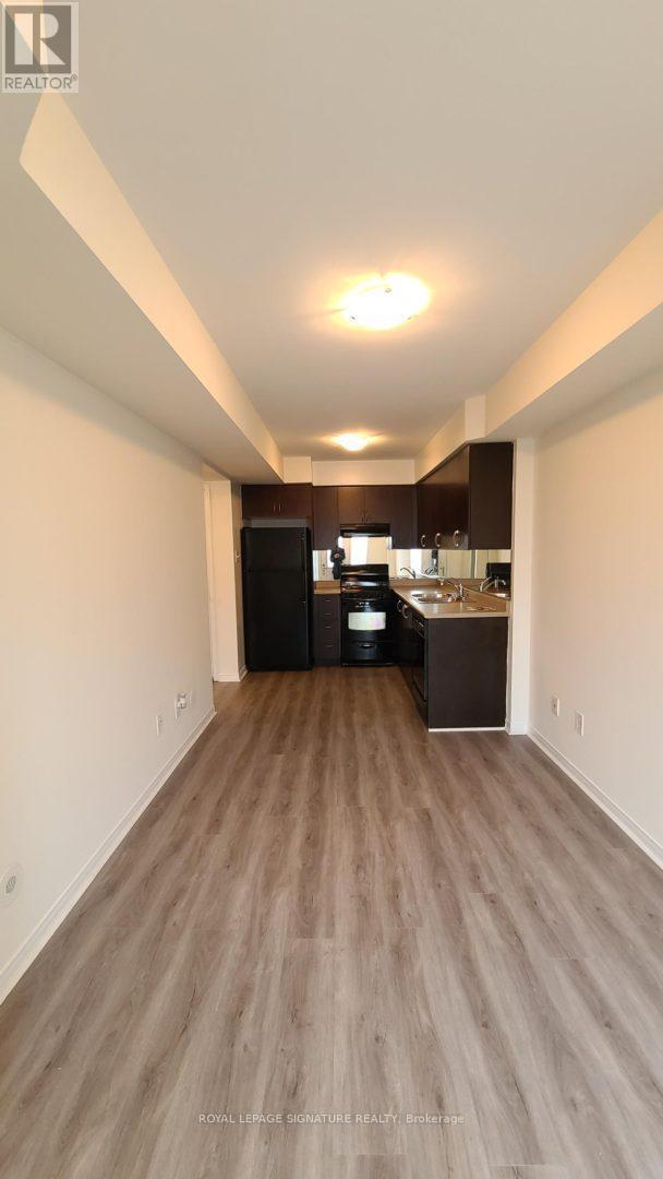 Photo - 4975 Southampton Dr