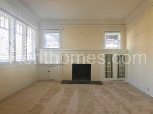 Photo - 3311 Dale St