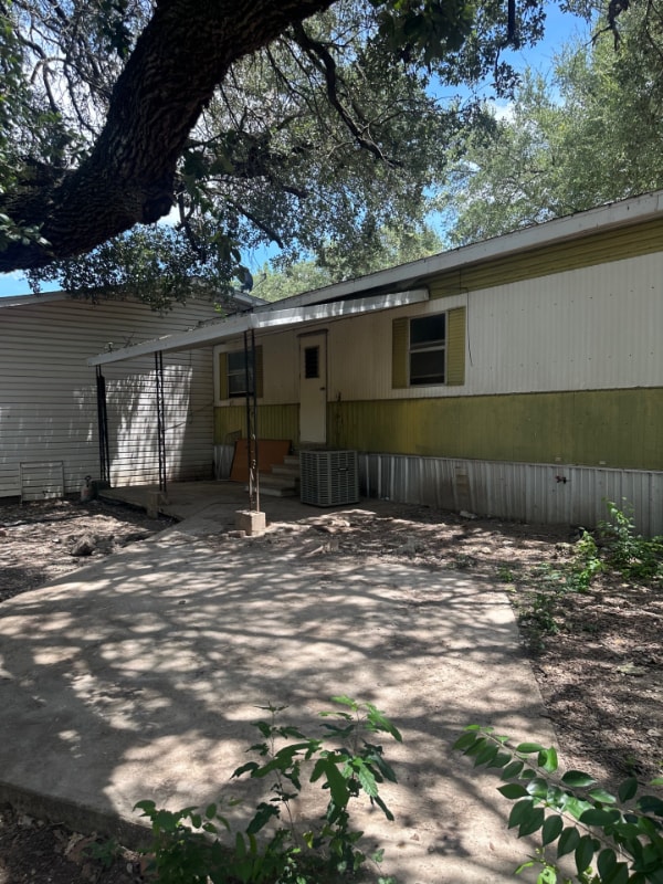 Photo - 1358 Old Moody Rd