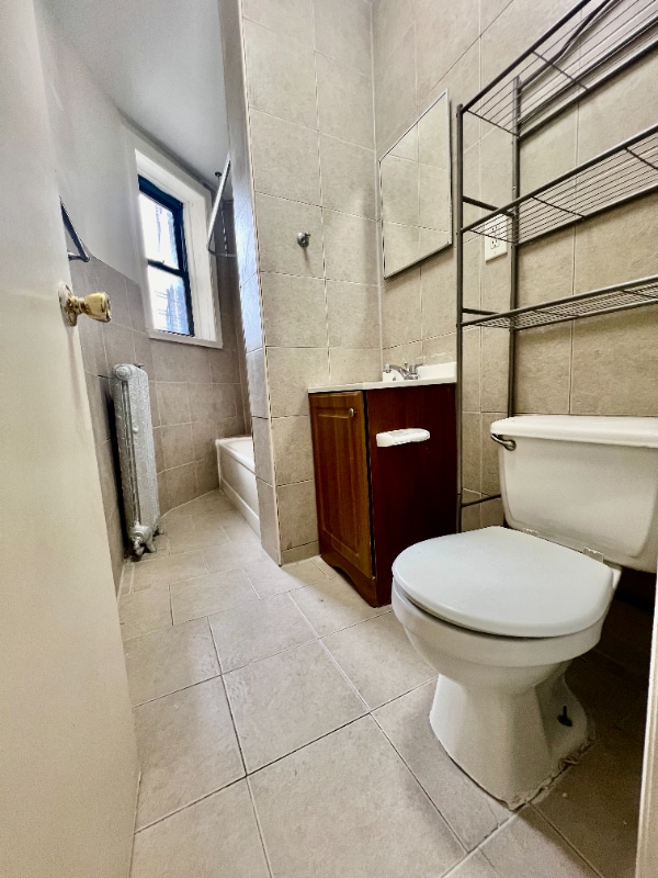 Photo - 358 Bergen Ave Unidad 3BR