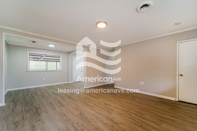 Photo - 3042 Meadow Forest Dr