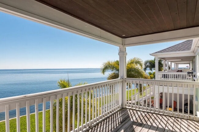 Photo - 4858 Coquina Key Dr SE Unidad D-#17