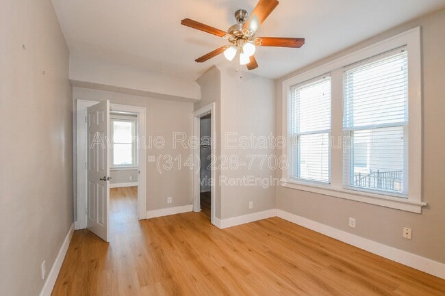 Photo - 4370 Swan Ave