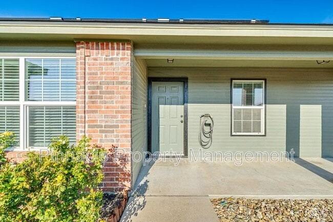 Photo - 1229 Elmo Ln