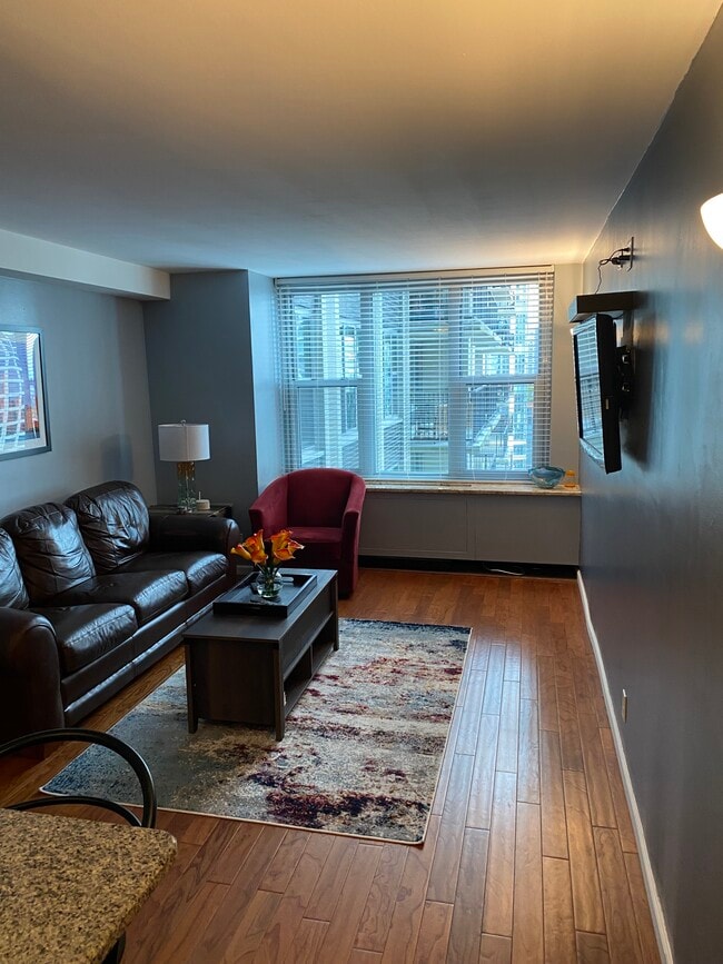 Photo - 400 E Randolph St Unidad 2402