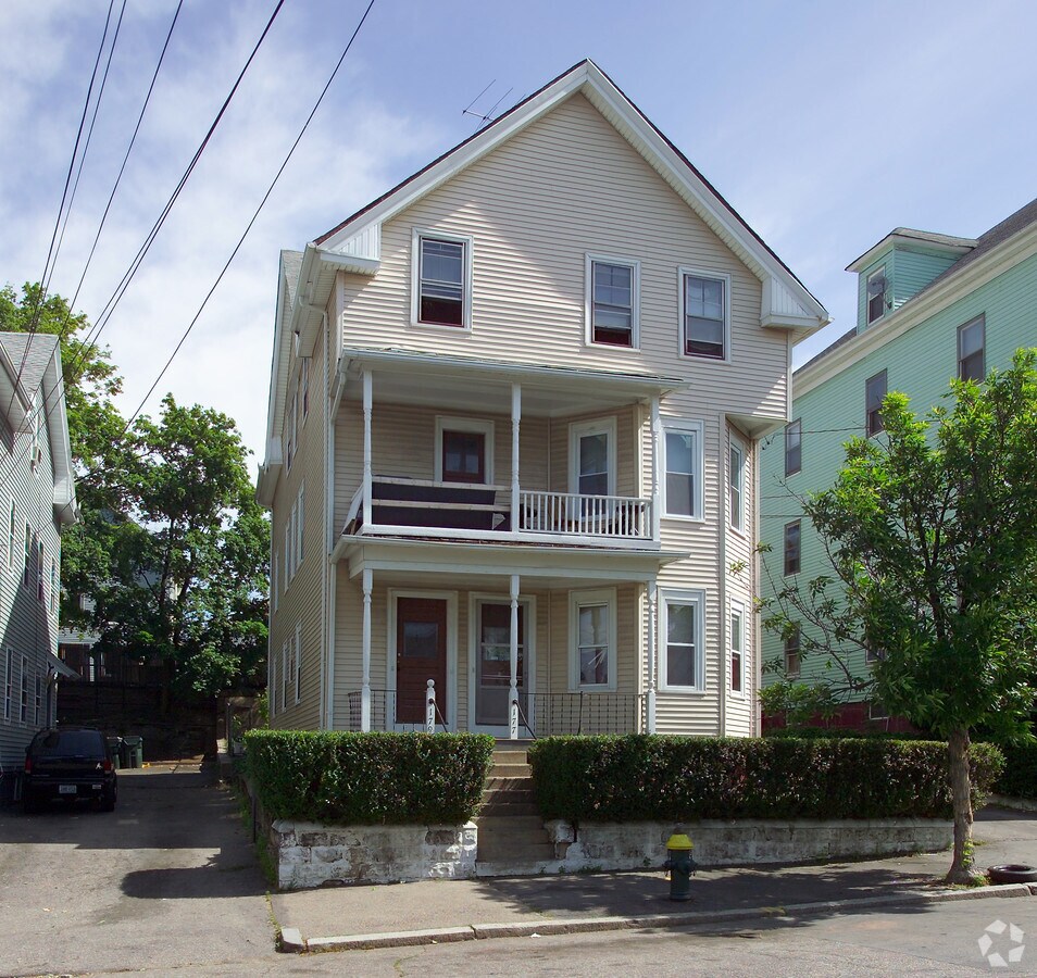 Photo - 177 Chapin Ave Apartments