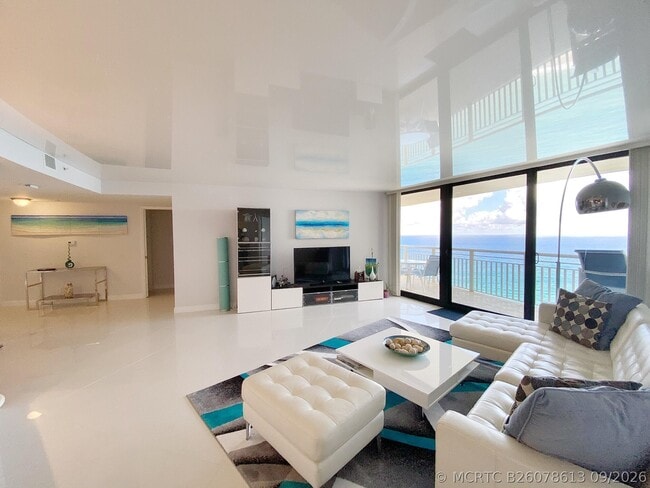 3000 N Ocean Dr Unit 32-D