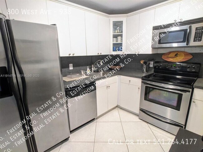 Photo - 800 West Ave Unit 938