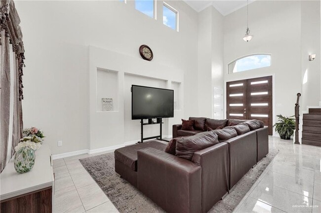 Photo - 27 Santa Fe St