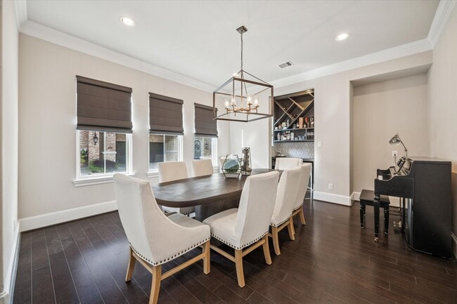 Photo - 618 Pink Azalea Trail