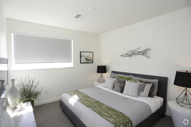 2BR, 2BA - 2C_1114 SF