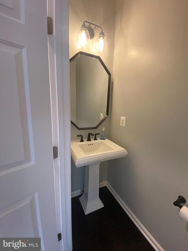 Photo - 12502 Royal Crown Dr