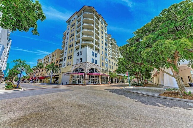 Building Photo - 100 Central Ave Unit H716