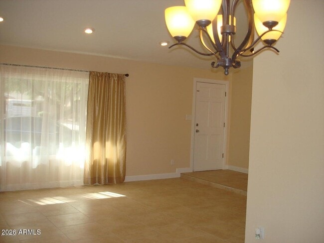 Photo - 2706 E Sylvia St