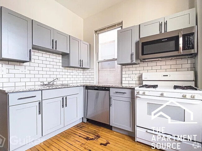 Building Photo - 858 N Paulina St Unit 2 Rental