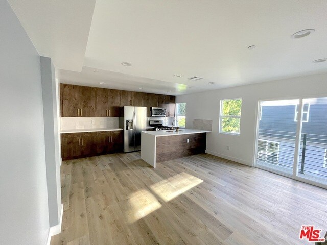 Photo - 1554 Winona Blvd Condo