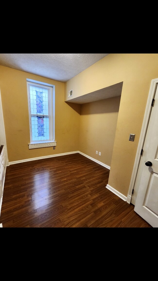 Photo - 1816 W Jefferson St Unit 2