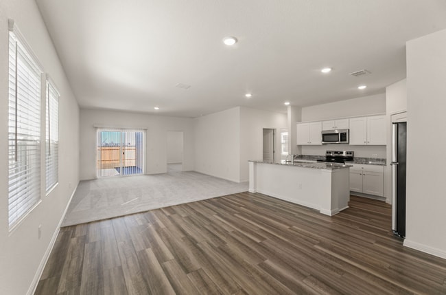 Photo - Amazing home ready to move in!