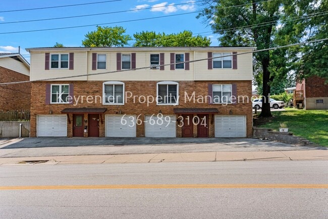 Building Photo - 3313 Droste Rd Unit 3317