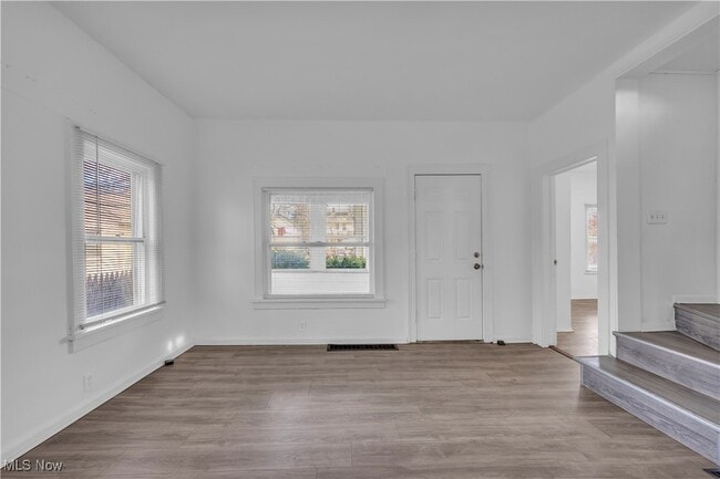 Photo - 786 E 156th St Unit Back