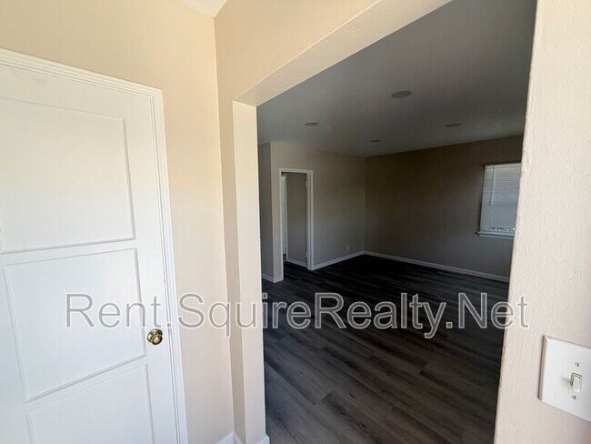 901 N San Gabriel Ave Unit 2