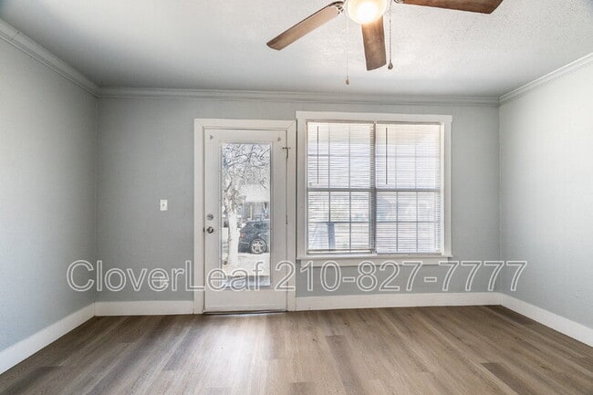 Photo - 2114 Jupiter St