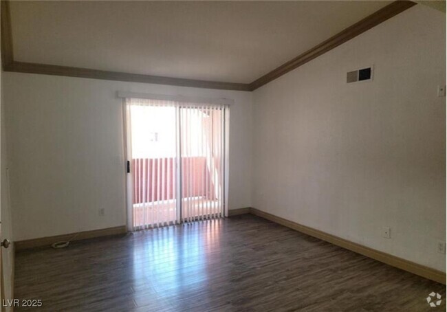 Building Photo - 8101 W Flamingo Rd Unit 2017 Rental