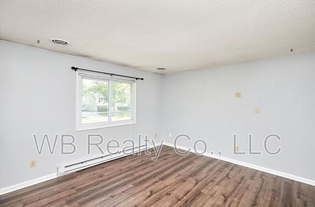 Photo - 200 Corene Ave