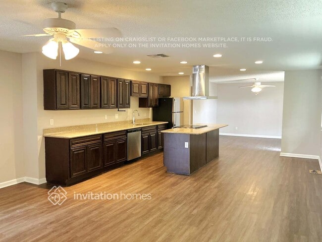 Photo - 4322 E Villa Maria Dr