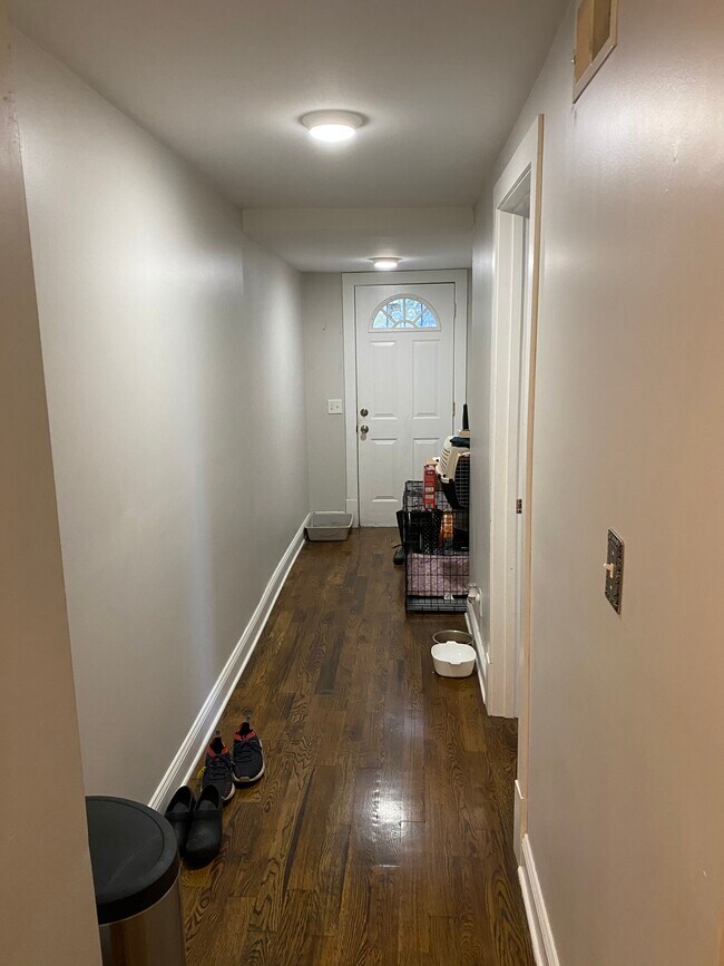 Photo - 112 Chicago Ave Unit 2