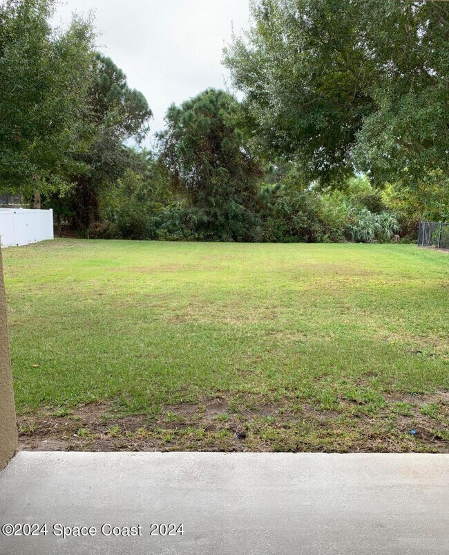 Photo - 1227 Hasley Pl