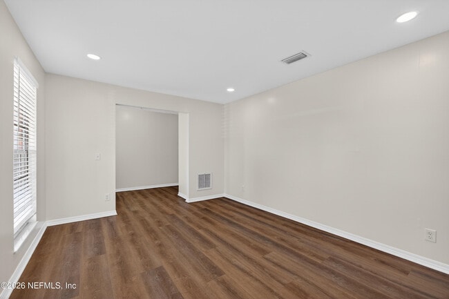 Photo - 2766 Greenridge Rd