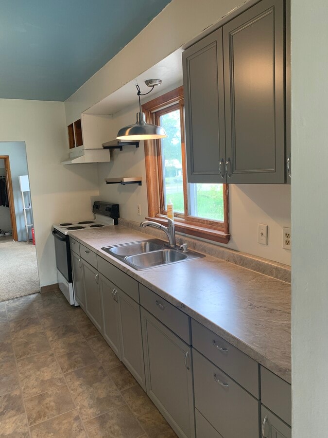 Photo - 513 Hawley St