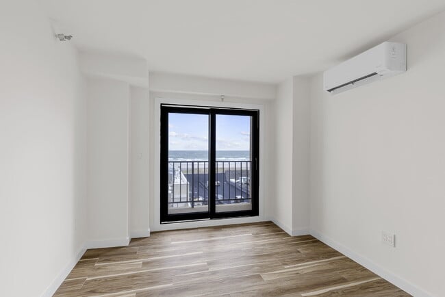 Photo - Boardwalk House A-04 | 1BR + Den with Balcony, 588 SF Unit 404